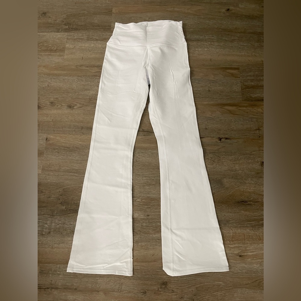 Alo Yoga Flare Leggings